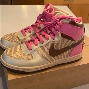 Nike Women’s Big High Le Sneakers - size 6.5